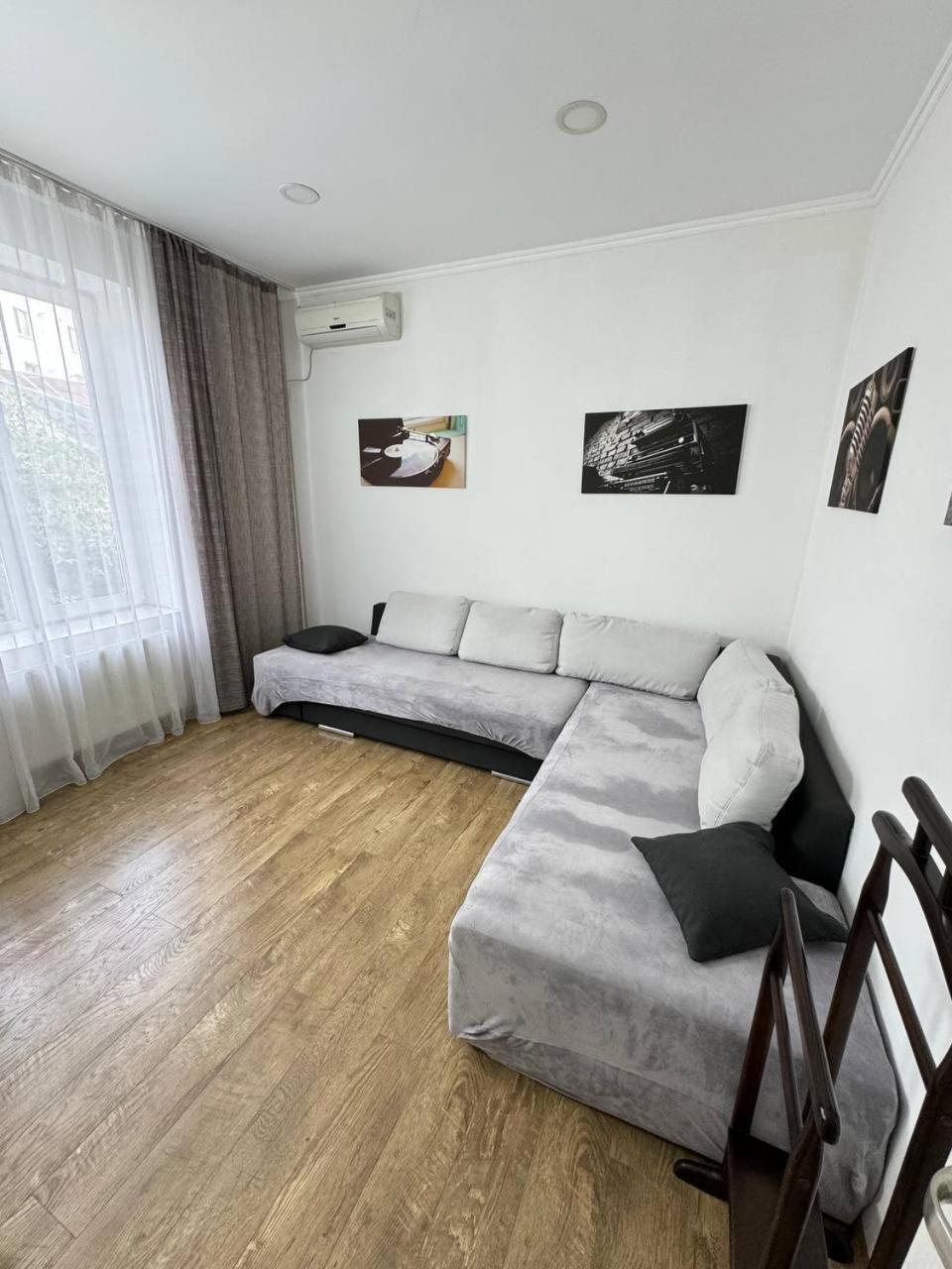 Apartment For Guests With Soul Vinnycja Esterno foto